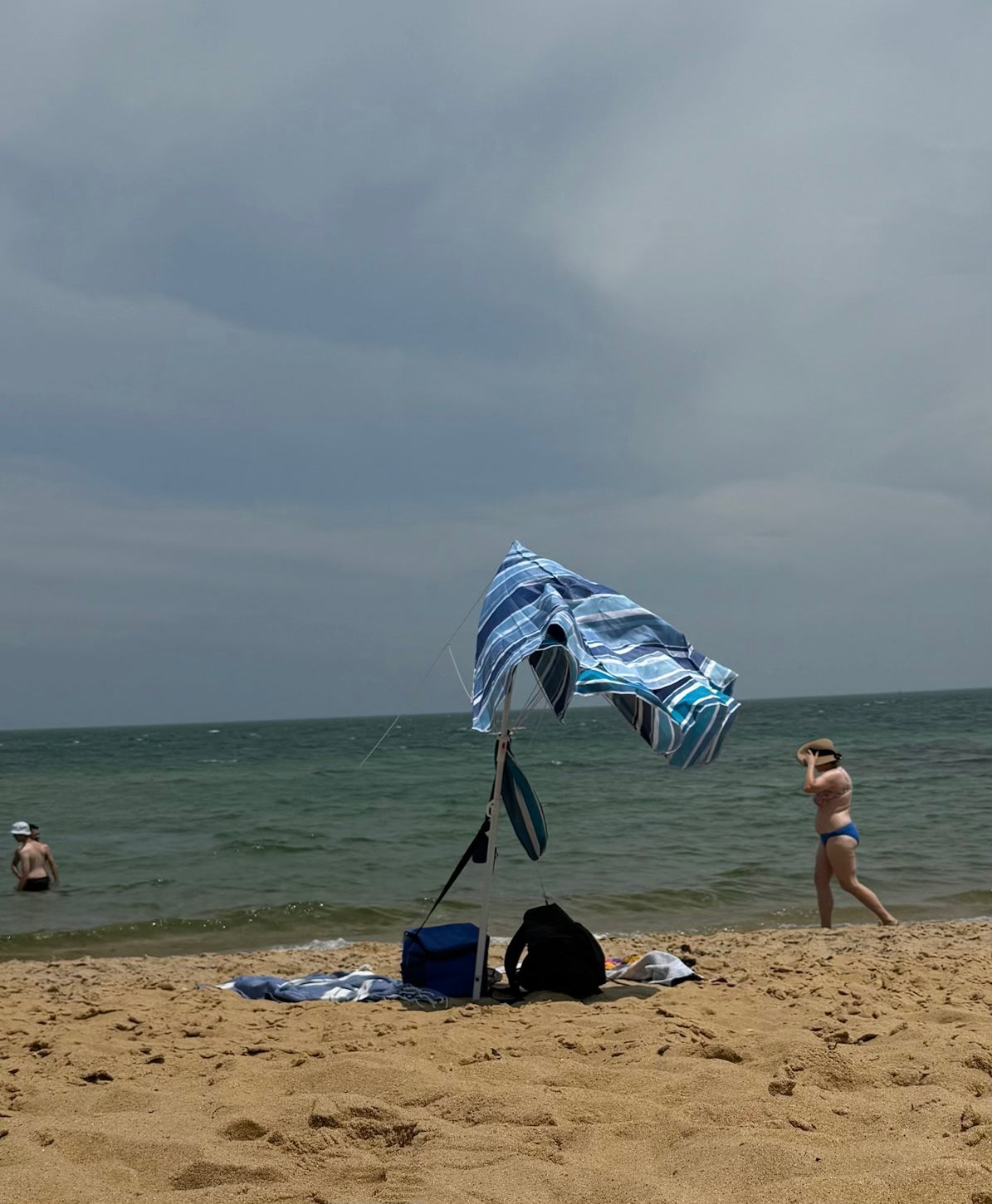 Tired of Your Beach Shade Collapsing?